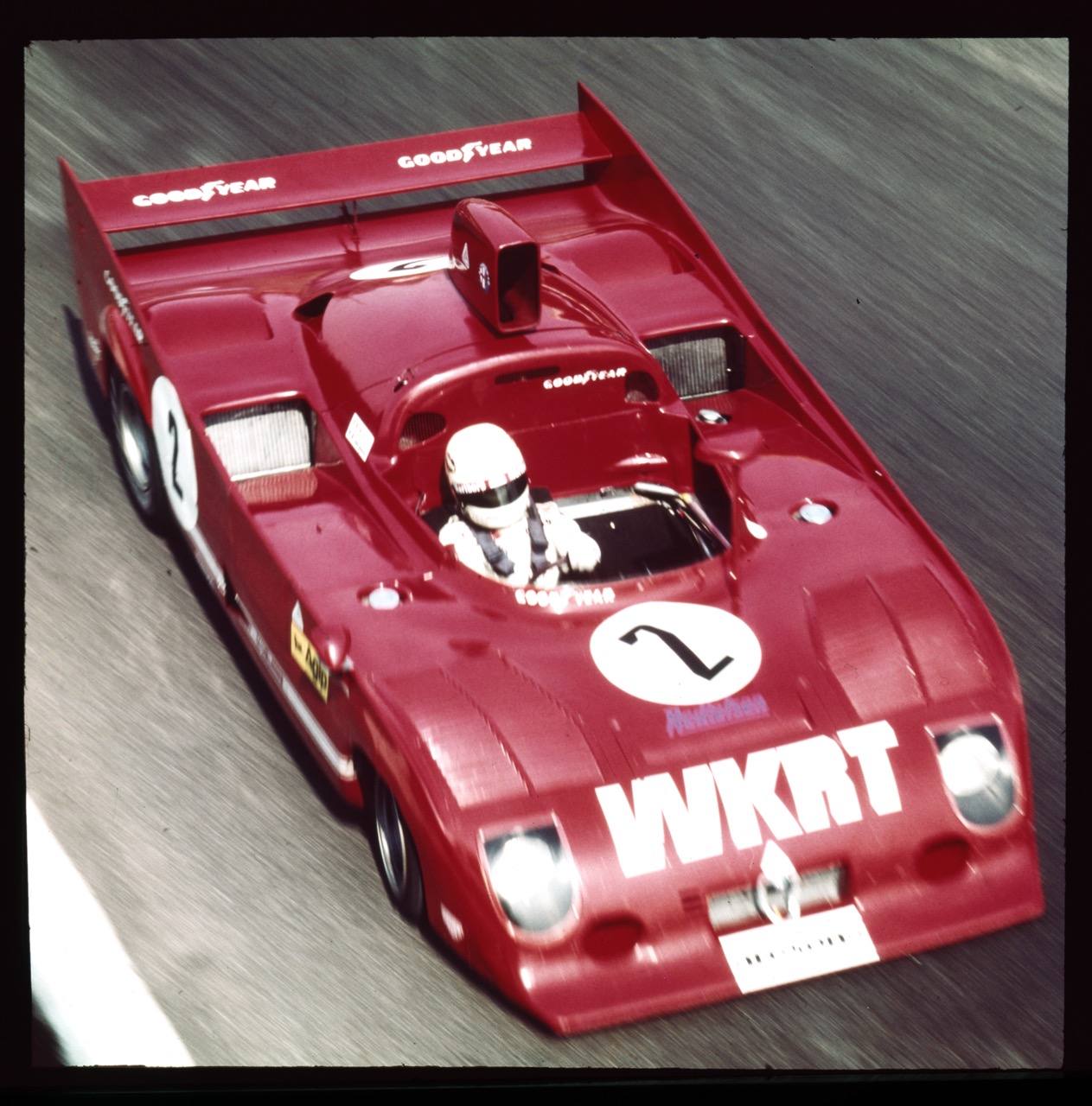 The Alfa Romeo 33TT12 racing